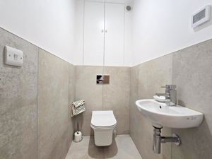 Photo 20- click for photo gallery